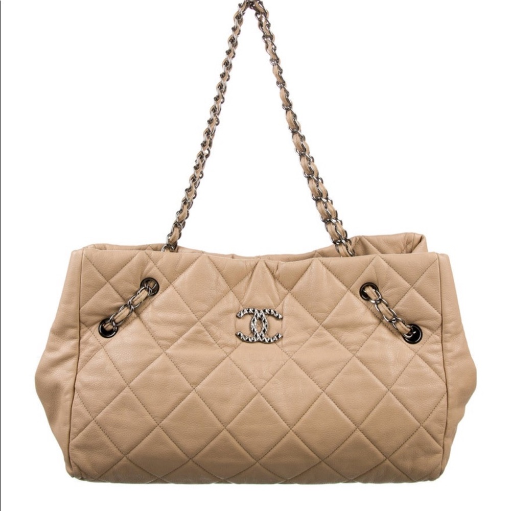 Chanel bag